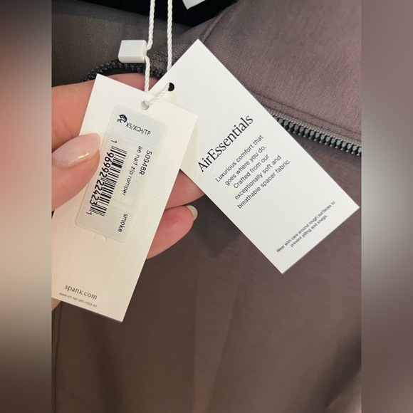 Spanx AirEssentials Romper Smoke Small NWT Soft Lounge One Piece - Picture 6 of 8